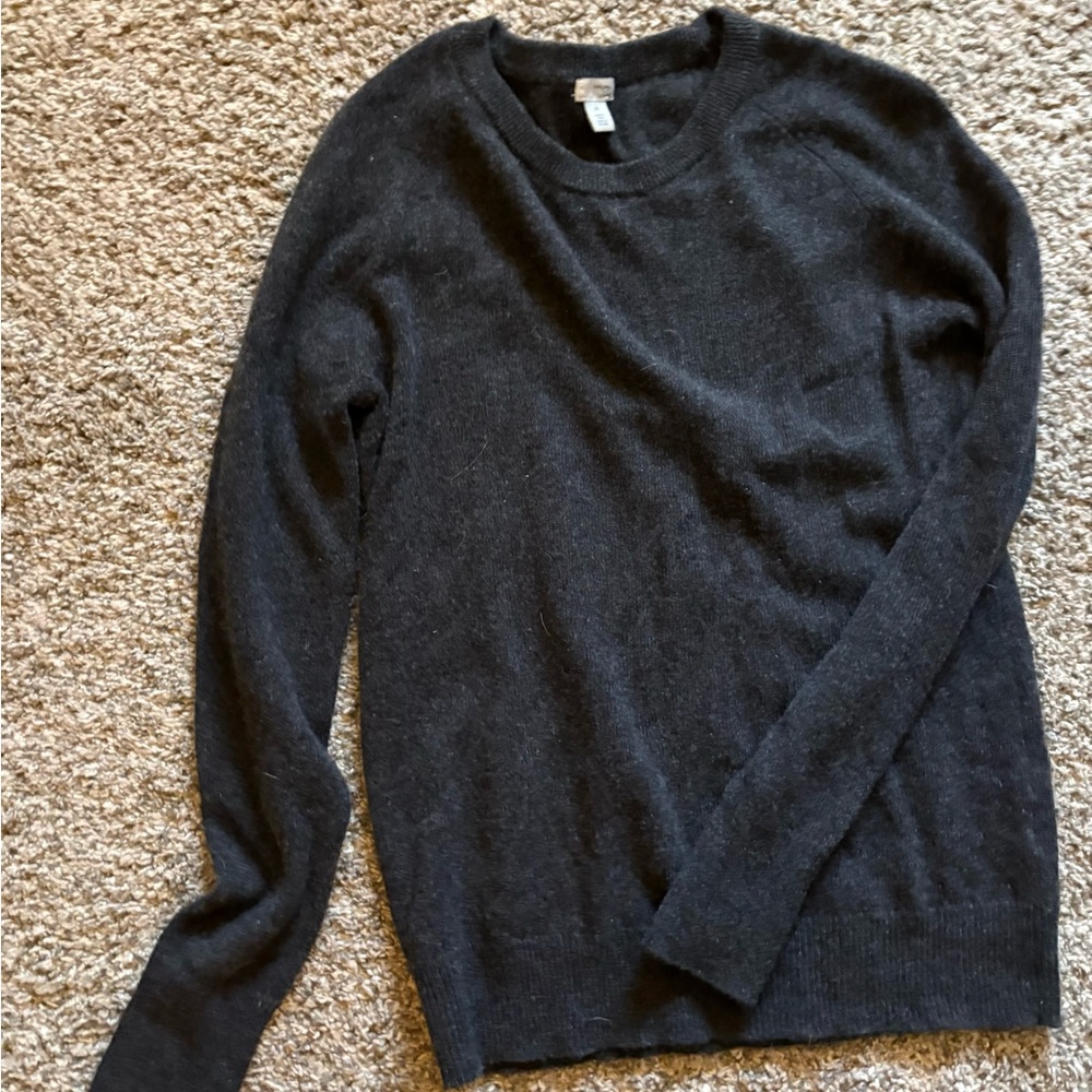 Halogen Charcoal Cashmere Sweater